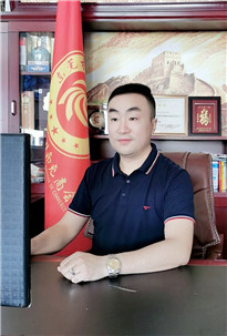 东莞市弘天服饰有限公司总经理-杨文辉.jpg